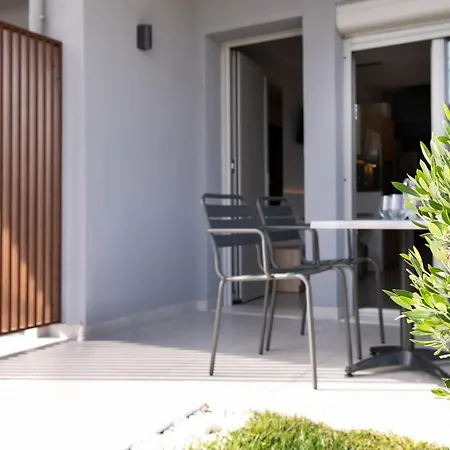 Afros Suites Olympiada Exterior photo