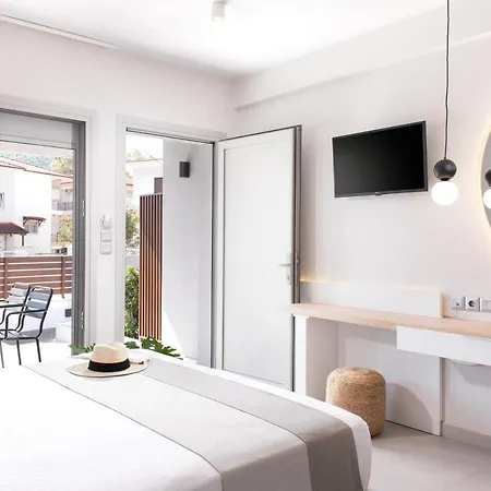 Afros Suites Olympiada Exterior photo